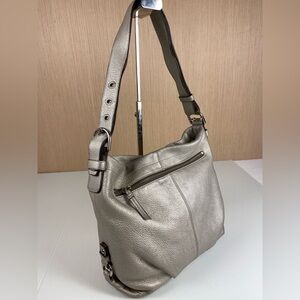 Coach Metallic Pebbled Leather Hobo Crossbody Bag Champagne Gold F11126